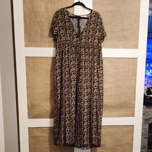 Floral V-Neck Maxi Dress